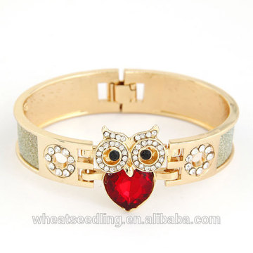 European &amp; USA Nouveau Bracelet Fashion Bangle En Hibou Inlayed Avec Diamond Engerge Bracelet Pour Femmes